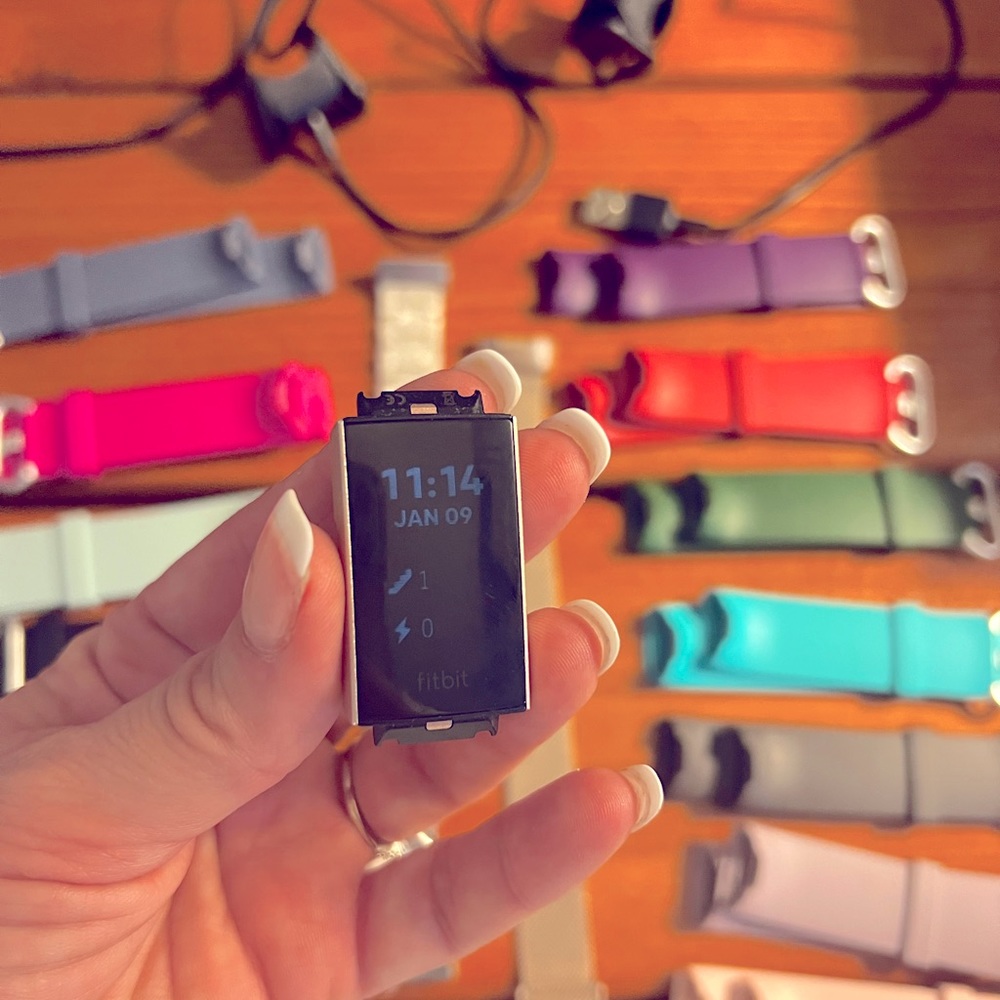 SOLD Fitbit Charge 3 with 14 new bands